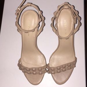 BCBG tan heels